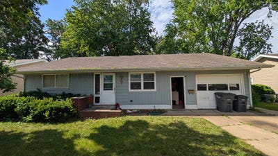 /international/us/2032-12th-st-rock-valley-ia-110108956350/