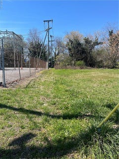 /international/us/1009-virginia-avenue-portsmouth-va-110098372826/