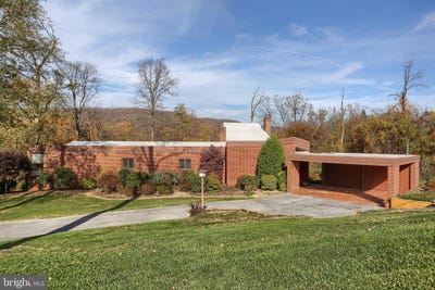 /international/us/4217-kirkwood-road-harrisburg-pa-110120039636/