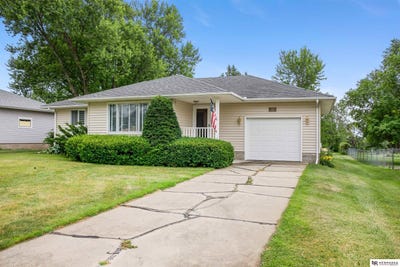 /international/us/925-diamond-street-lyons-ne-110109191448/