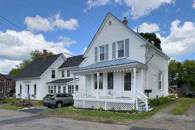 /international/us/43-pacific-street-rockland-me-110101941827/