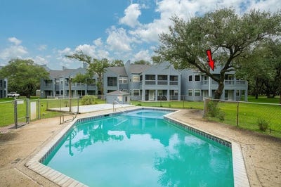/international/us/209-forest-hills-214-rockport-tx-110093177121/
