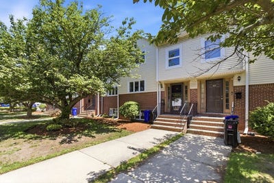 /international/us/65-washington-st-malden-ma-110108349612/