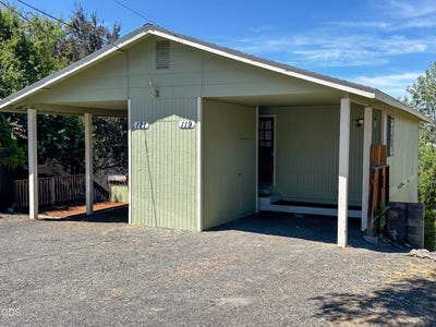 /international/us/121-lincoln-street-klamath-falls-or-110108667148/