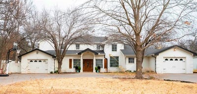 /international/us/917-east-street-graham-tx-110106177160/