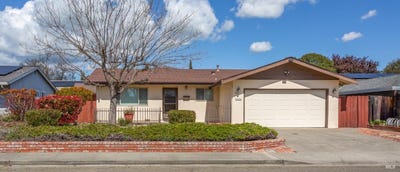 /international/us/368-lily-street-fairfield-ca-110098627003/