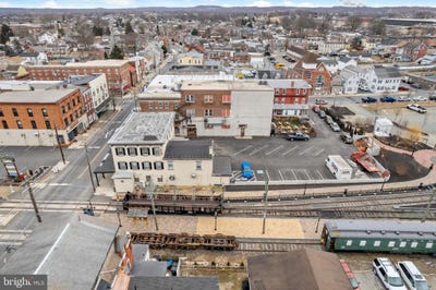 /international/us/120-e-philadelphia-avenue-boyertown-pa-110097628108/?lang=en