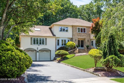 /international/us/9-woodcrest-terrace-englishtown-nj-110108934715/