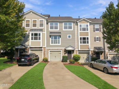 /international/us/110-irving-way-durham-nc-110110303878/