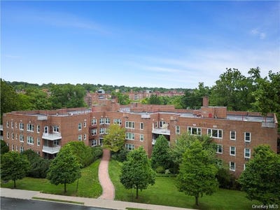 /international/us/700-scarsdale-avenue-scarsdale-ny-110109132007/