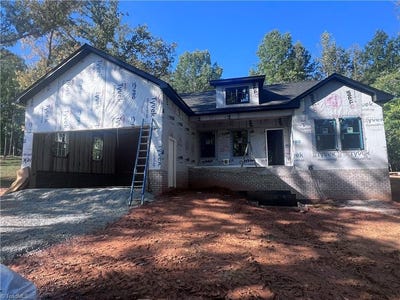 /international/us/4864-creeks-crossing-road-asheboro-nc-110109069707/