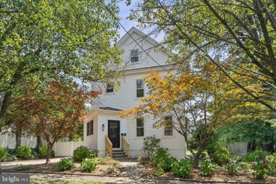 /international/us/16-w-greenwood-avenue-oaklyn-nj-110106072040/