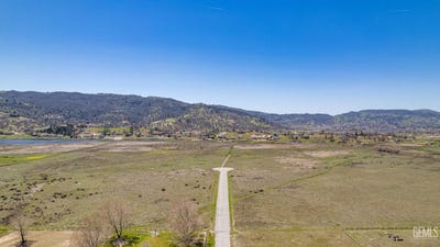 /international/us/0-mountain-way-tehachapi-ca-110101202019/?lang=zh-tw