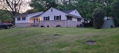 /international/us/408-s-willow-drive-morehead-ky-110104940911/