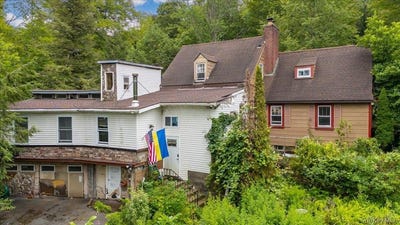 /international/us/2-couzines-road-woodbourne-ny-110107507524/
