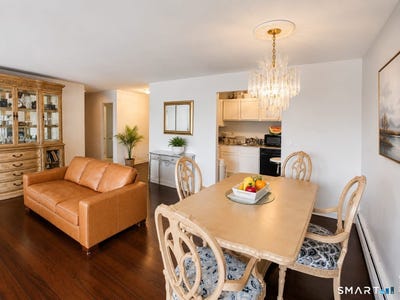 /international/us/914-high-path-road-windsor-ct-110107981317/