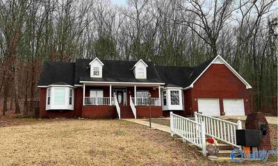 /international/us/6253-burton-acres-altoona-al-110097515922/