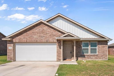 /international/us/909-avagail-avenue-springtown-tx-110104328822/