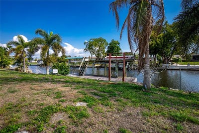 /international/us/117-bedford-drive-ne-port-charlotte-fl-110106770512/