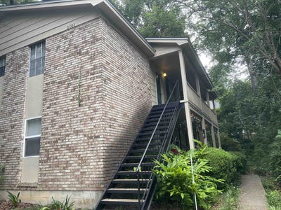 /international/us/1101-washington-court-tallahassee-fl-110108471149/