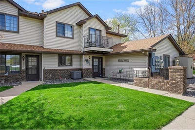 /international/us/1221-bradford-street-se-hutchinson-mn-110107778328/