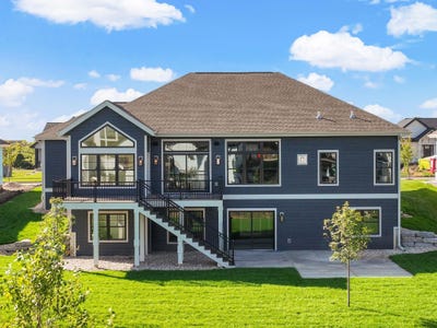 /international/us/1302-moll-drive-waunakee-wi-110107842945/