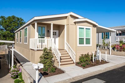 /international/us/1120-e-mission-road-fallbrook-ca-110103600015/