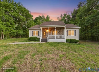 /international/us/1035-cole-harbor-road-blackstone-va-110107542137/