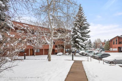 /international/us/1317-vine-street-aspen-co-110107207050/