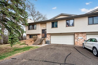 /international/us/818-sherwood-road-shoreview-mn-110107484708/
