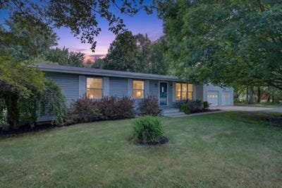 /international/us/4555-16-mile-road-ne-cedar-springs-mi-110108846866/