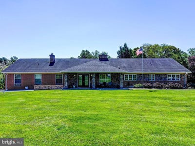 /international/us/3213-woodvalley-dr-pikesville-md-110107966279/