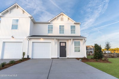 /international/us/53-w-pioneer-way-hampstead-nc-110108302616/
