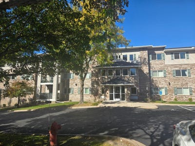 /international/us/16520-tranquility-court-se-prior-lake-mn-110120537915/