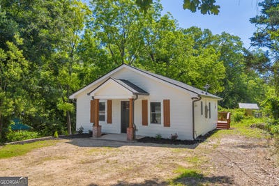 /international/us/1037-s-pond-toccoa-ga-110099865774/