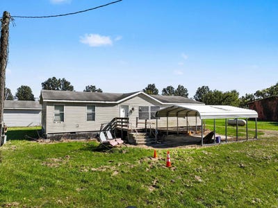 /international/us/51174-county-road-15-elkhart-in-110120127400/