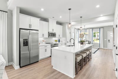 /international/us/28-crown-street-hardeeville-sc-110097834333/