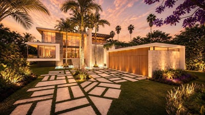 /international/us/2046-alameda-avenue-sarasota-fl-110102362595/