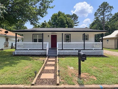 /international/us/1305-jones-street-dyersburg-tn-110110219548/