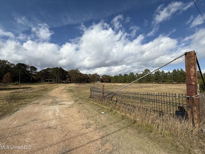 /international/us/interstate-55-byram-ms-110104158411/