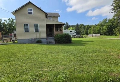 /international/us/79-back-street-millerton-pa-110100724753/