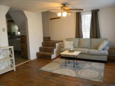/international/us/307-diamondville-avenue-diamondville-wy-110104068746/