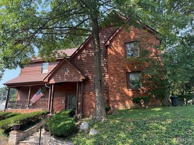 /international/us/222-leverette-lane-edwardsville-il-110101305626/