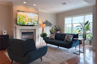 /international/us/10511-mission-road-leawood-ks-110120151950/