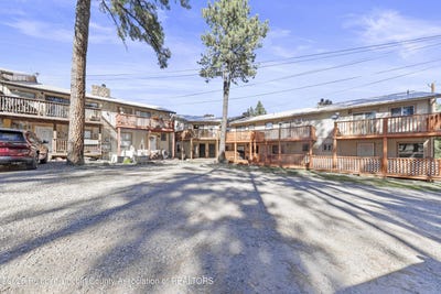 /international/us/1040-mechem-drive-ruidoso-nm-110119995123/