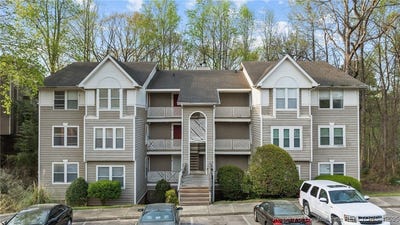 /international/us/6760-1-willowbrook-drive-unit-1-fayetteville-nc-110098783673/
