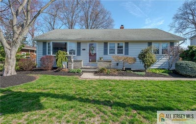 /international/us/214-vesper-avenue-middlesex-nj-110106927636/