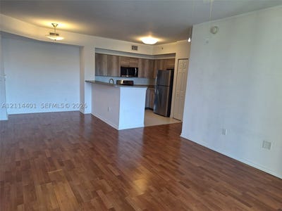 /international/us/2240-e-preserve-way-miramar-fl-110120853888/