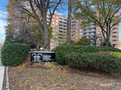 /international/us/91-strawberry-hill-avenue-stamford-ct-110105397405/