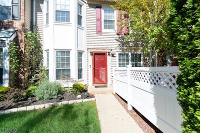/international/us/130-albury-way-north-brunswick-twp-nj-110120496519/